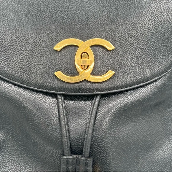❗️SOLD ❗️Chanel backpack caviar skin 24k gold plated hardware❤️ - Picture 2 of 16